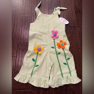 Mulberry St 4T Green and White Striped Romper NWT